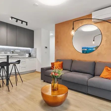 Lam Urban - Balcony Apartmán Bratislava