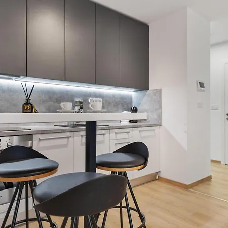 Lam Urban - Balcony Bratislava